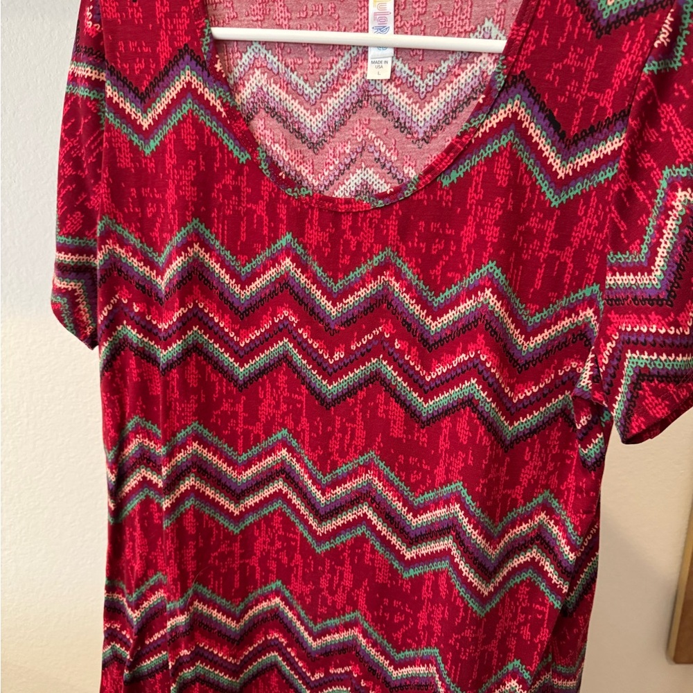 LuLaRoe Red Chevron Scoop Neck Top with Green and Cream Accents